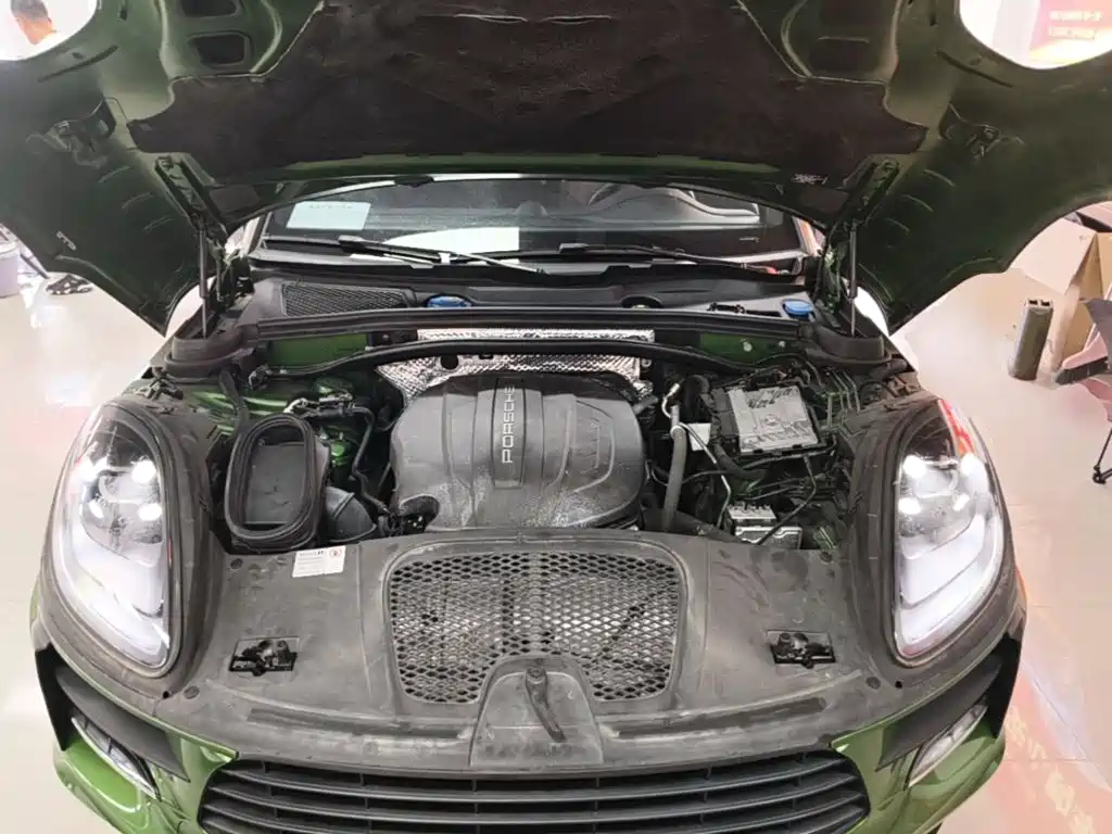 Porsche Macan — миниатюра 20
