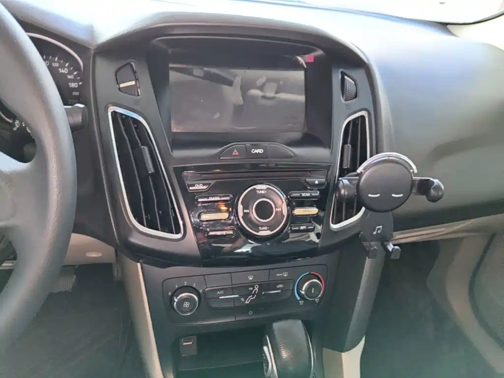 Ford Focus — миниатюра 13