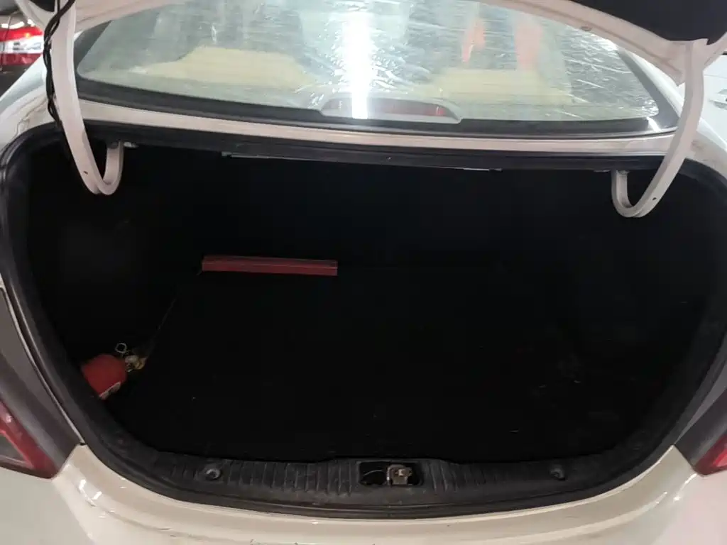 Hyundai Verna — миниатюра 19