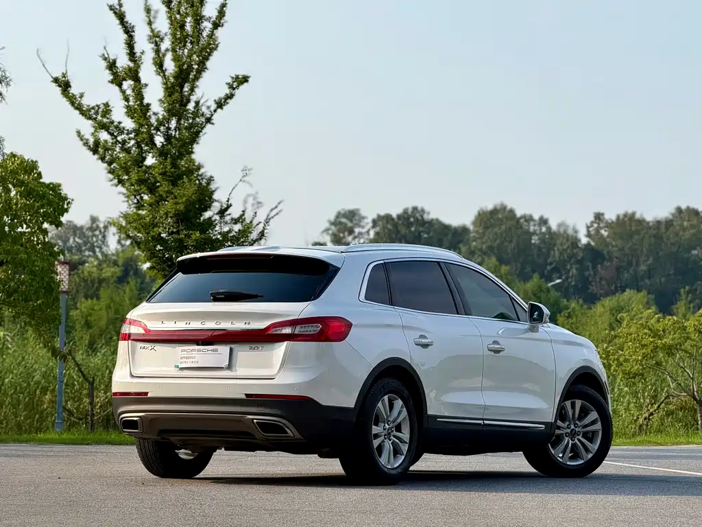 Lincoln MKX — миниатюра 5