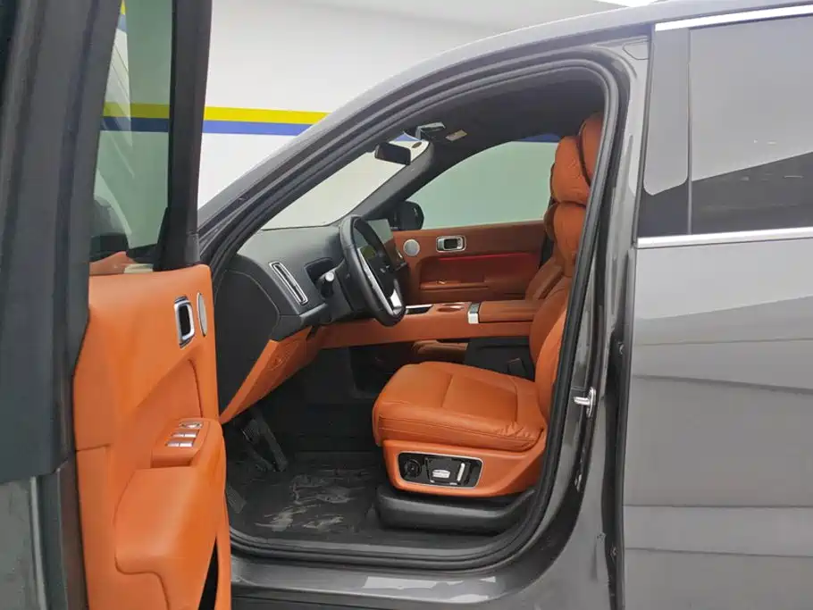 Li Auto Li L8 — миниатюра 9