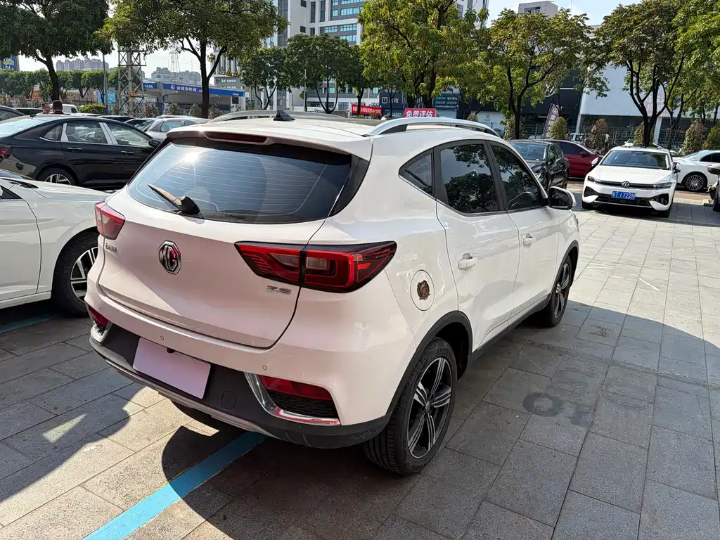 MG ZS — миниатюра 7