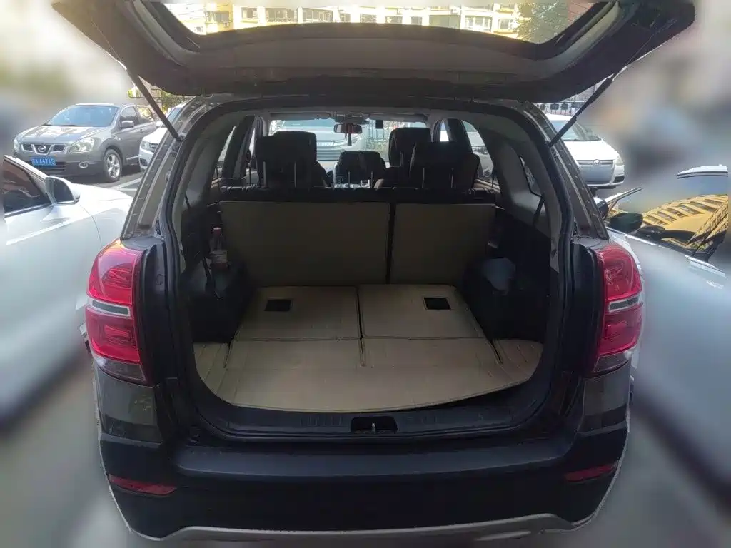 Chevrolet Captiva — миниатюра 20