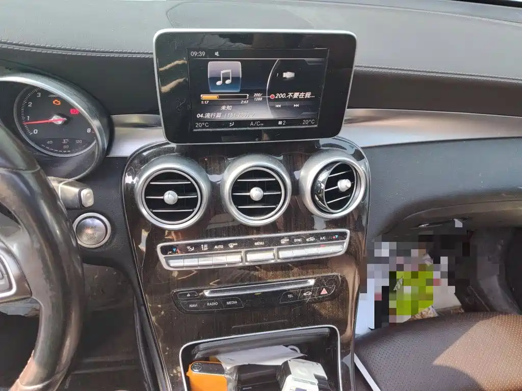 Mercedes-Benz GLC — миниатюра 14