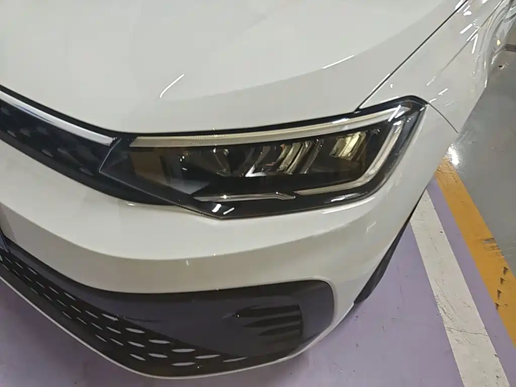 Volkswagen Lavida — миниатюра 24