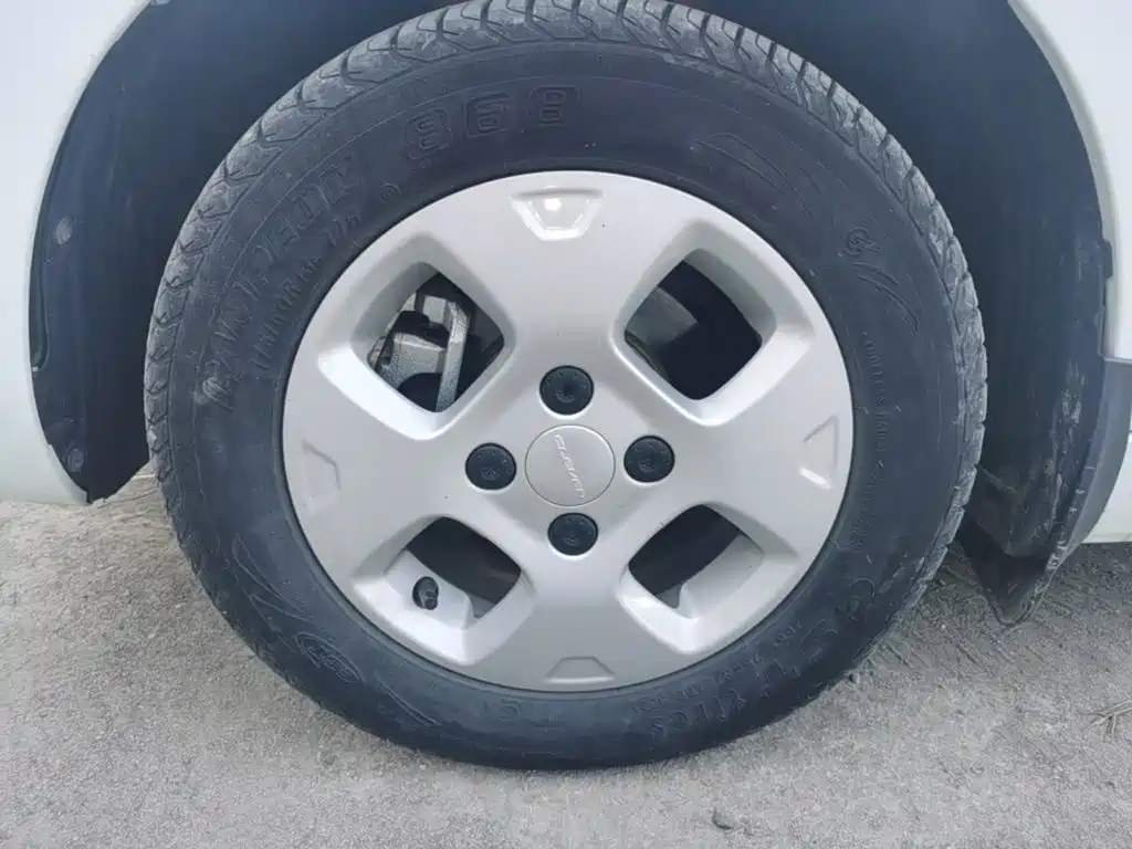 Roewe Clever — миниатюра 23