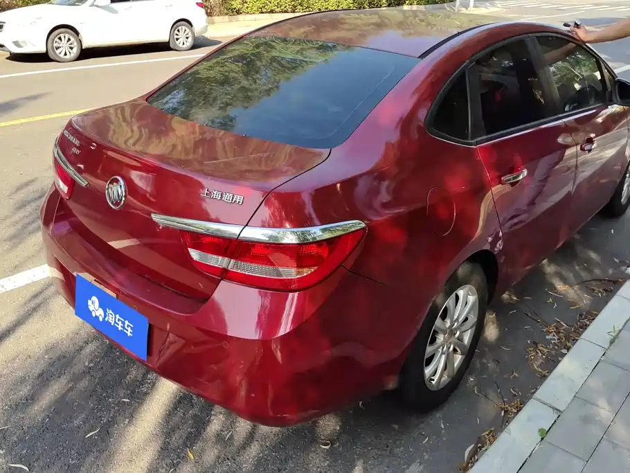 Buick Excelle — миниатюра 3