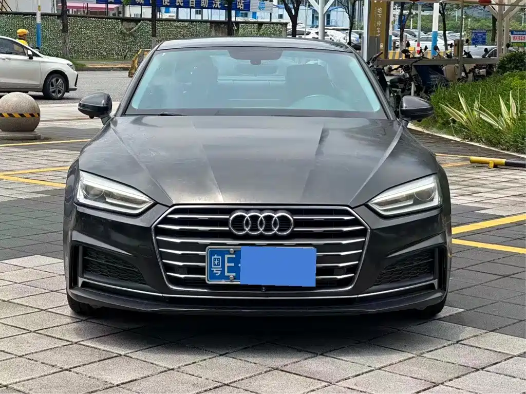 Audi A5 (Import) — миниатюра 2