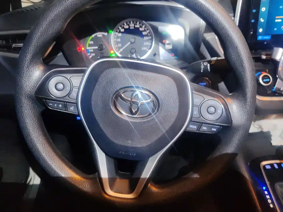 Toyota Corolla — миниатюра 15