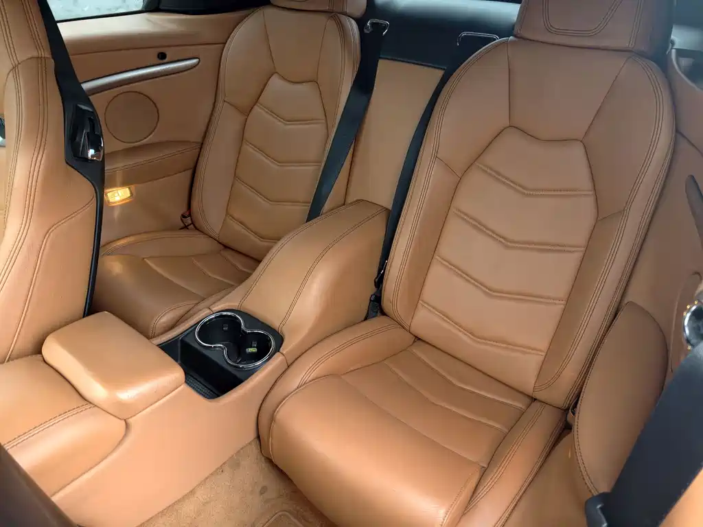 Maserati GranCabrio — миниатюра 10