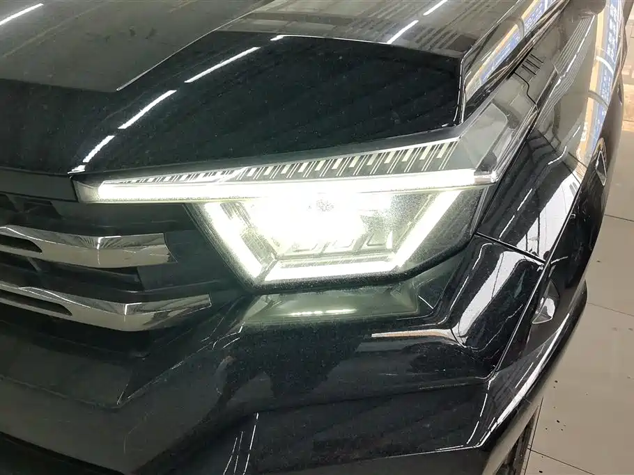 TANK TANK 400 NEW ENERGY