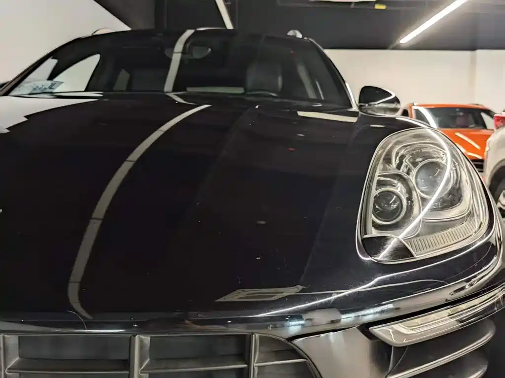 Porsche Macan — миниатюра 7