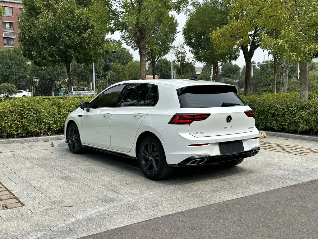 Volkswagen Golf — миниатюра 6
