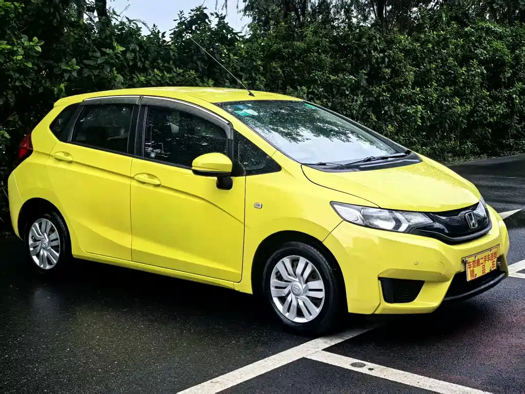Honda Fit — миниатюра 3