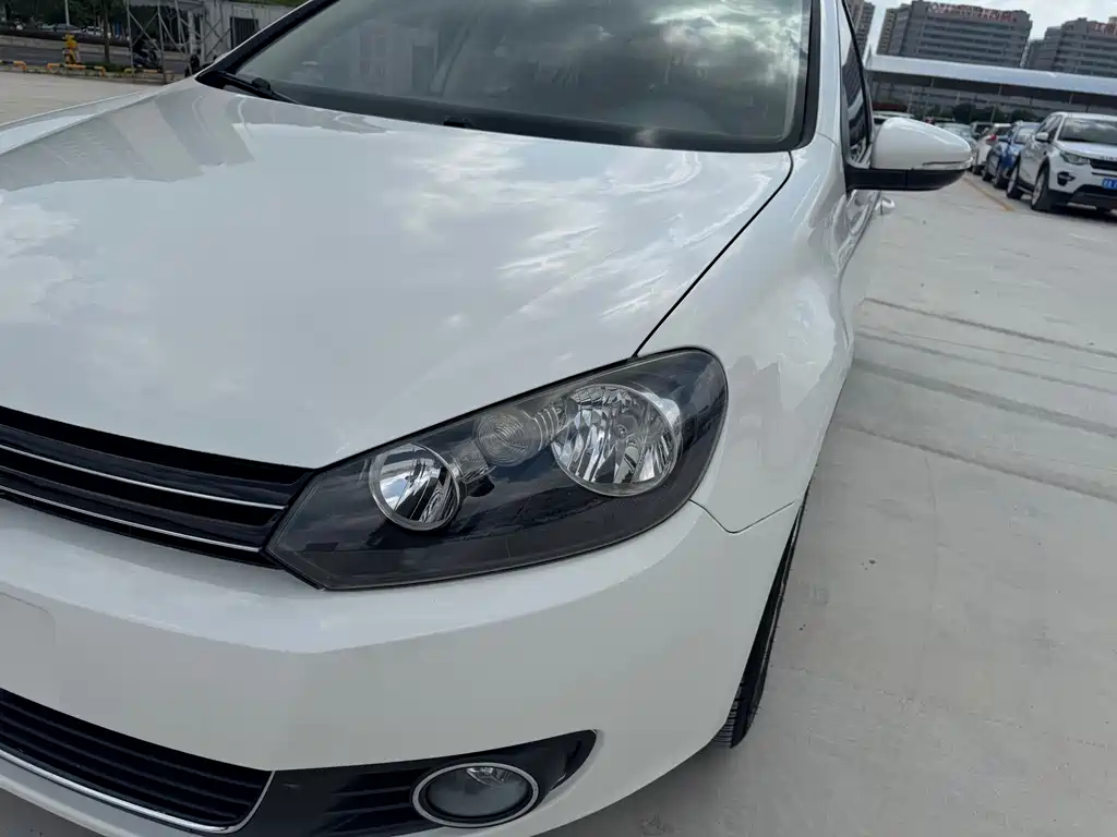 Volkswagen Golf — миниатюра 16