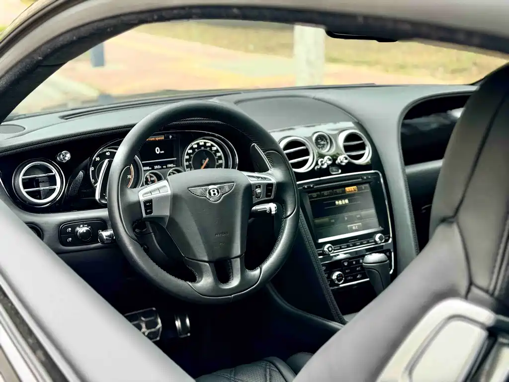 Bentley Continental — миниатюра 9