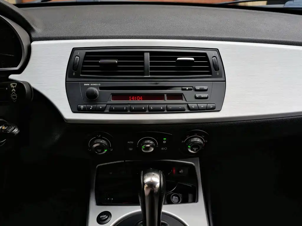 BMW Z4 — миниатюра 12