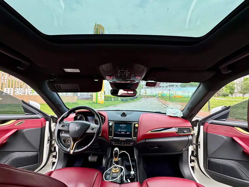 Maserati Levante — миниатюра 8