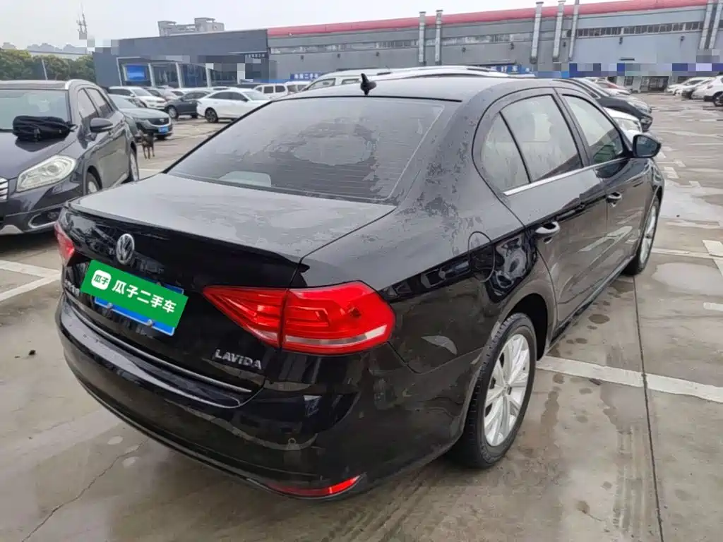 Volkswagen Lavida — миниатюра 7