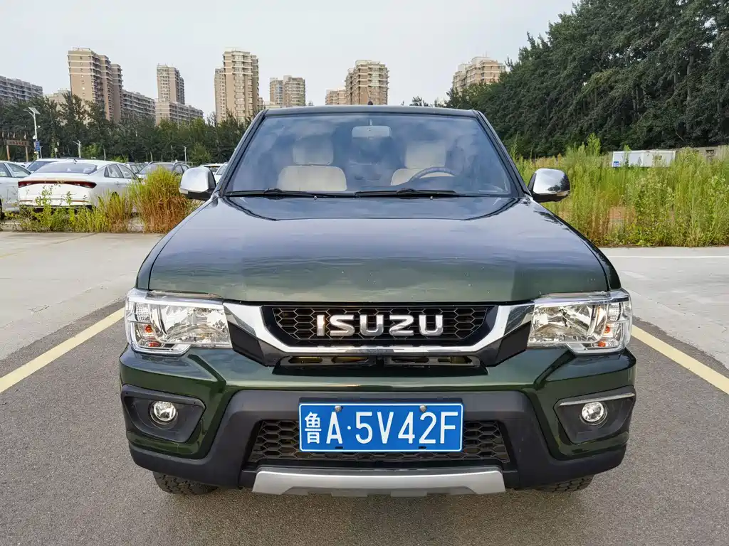 Isuzu Pickup — миниатюра 2