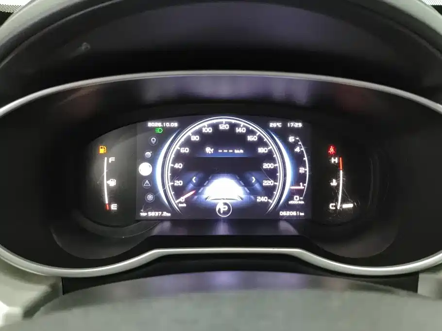 Geely Boyue — миниатюра 14