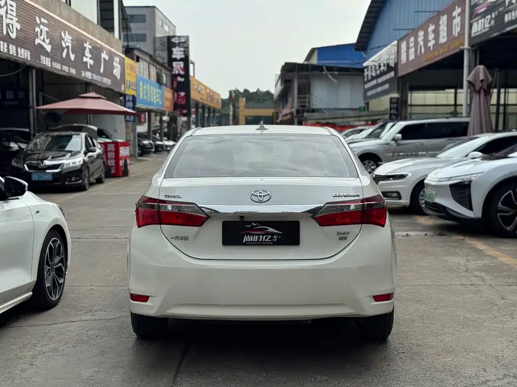 Toyota Corolla — миниатюра 7