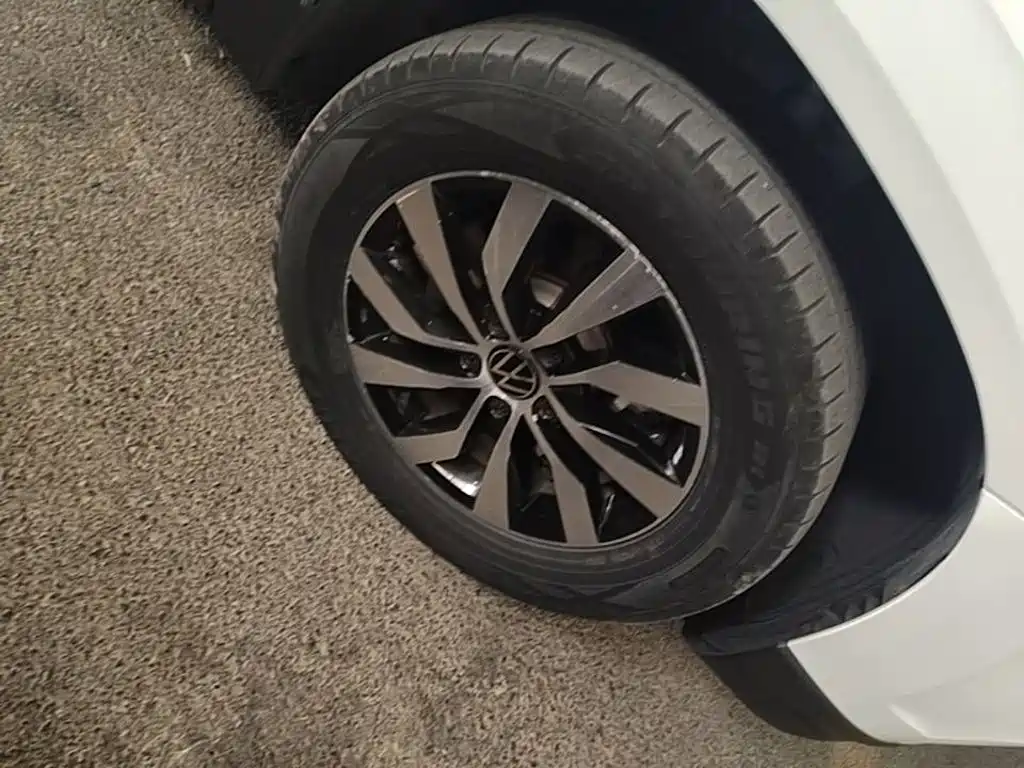 Volkswagen Tharu — миниатюра 12