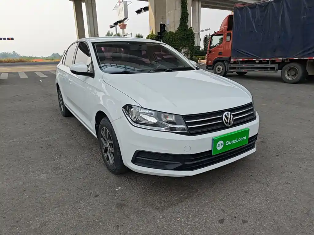 Volkswagen Santana — миниатюра 4