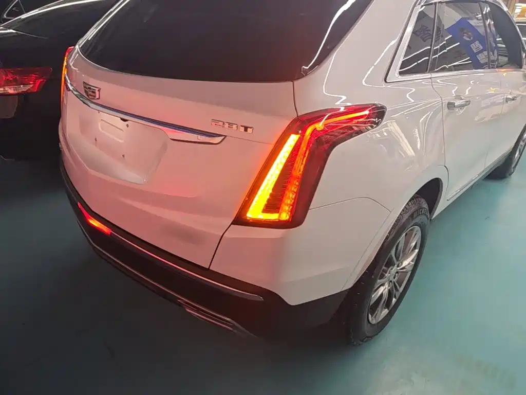 Cadillac XT5 — миниатюра 8