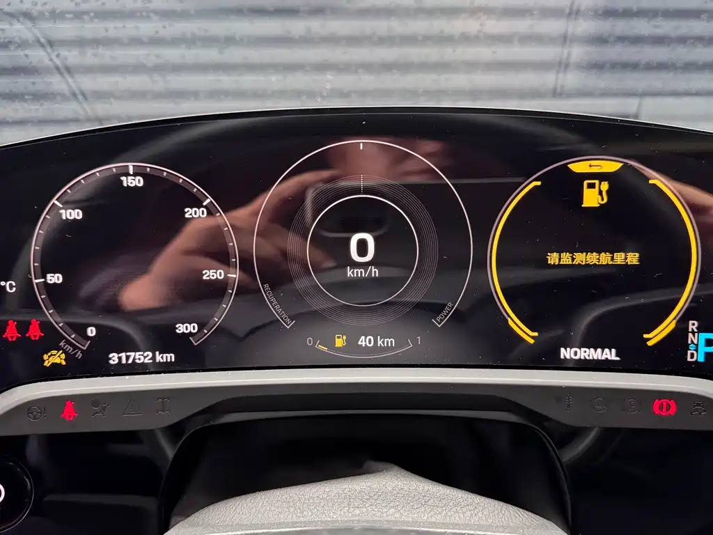 Porsche Taycan — миниатюра 19