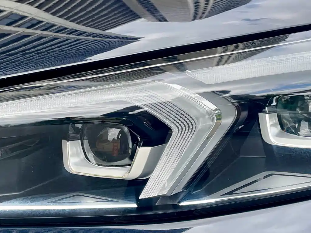 BMW i3 — миниатюра 10
