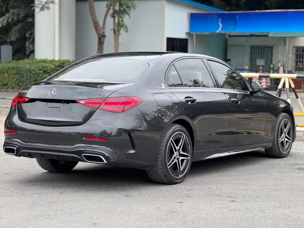 MERCEDES-BENZ C CLASS