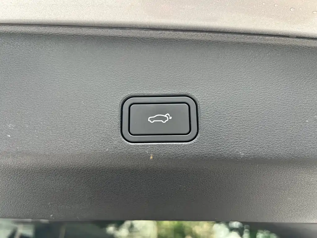 Geely Xingyue L — миниатюра 22