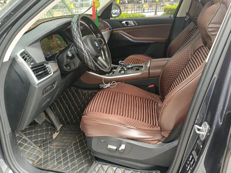 BMW X5 (Import) — миниатюра 9