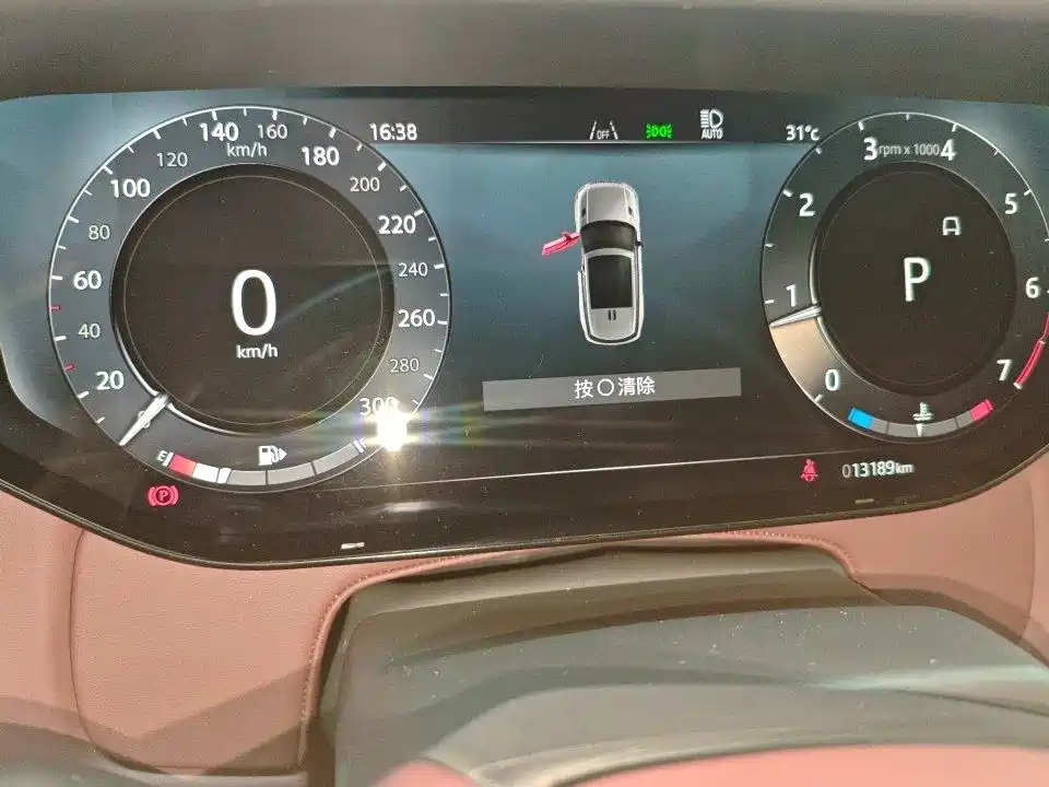 Land Rover Sport — миниатюра 7
