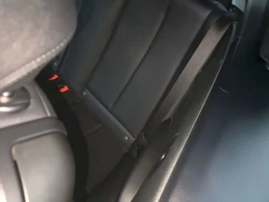 BMW 2 Series (Import) — миниатюра 17