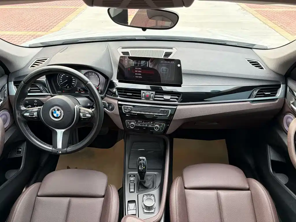 BMW X1 — миниатюра 5
