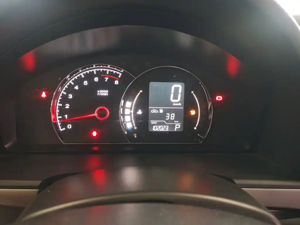 Roewe 350 — миниатюра 12