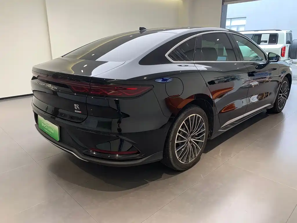 BYD Han — миниатюра 6