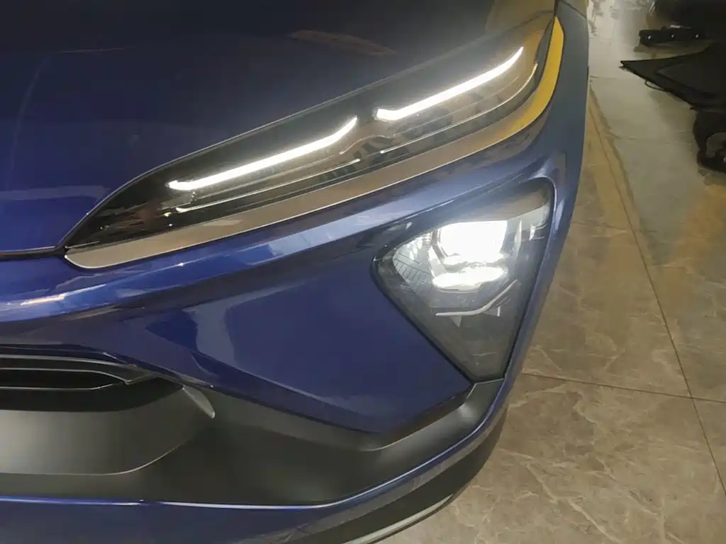 NIO EC6 — миниатюра 24