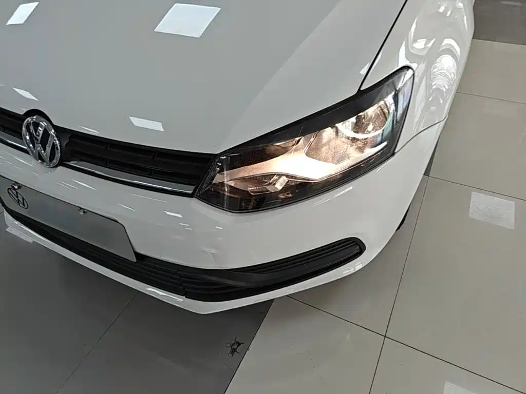Volkswagen Polo — миниатюра 24