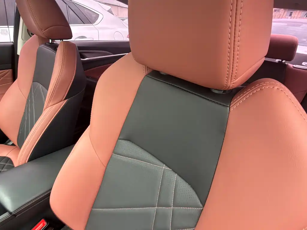 Changan Eado — миниатюра 6