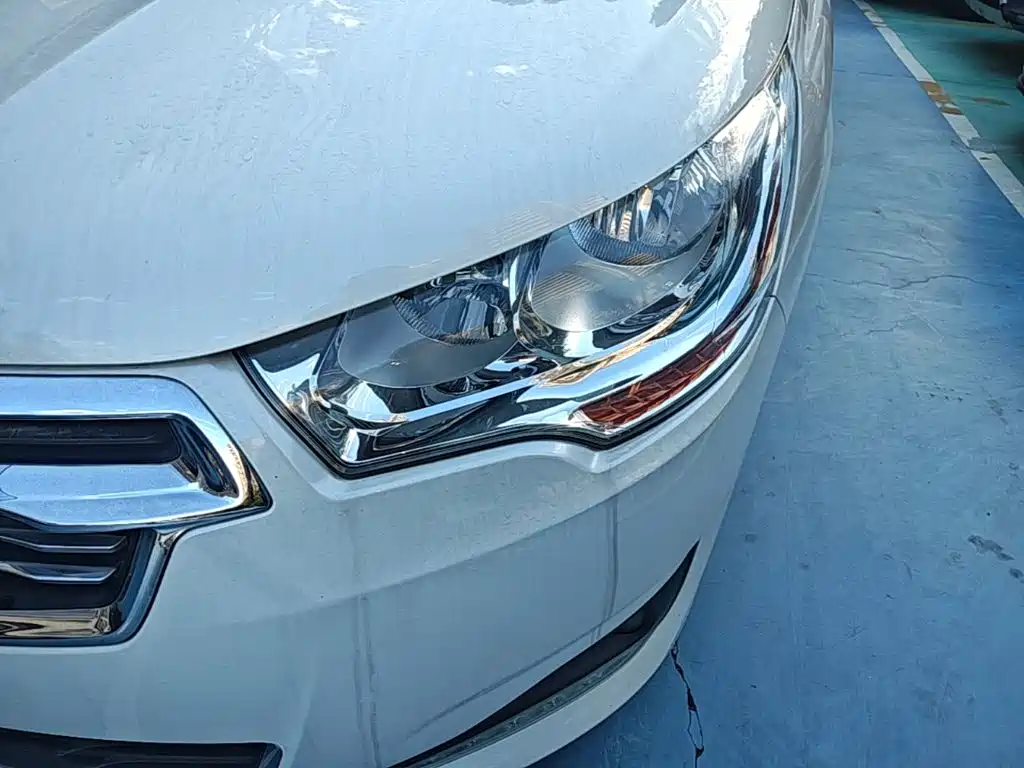 Citroen C4L — миниатюра 24