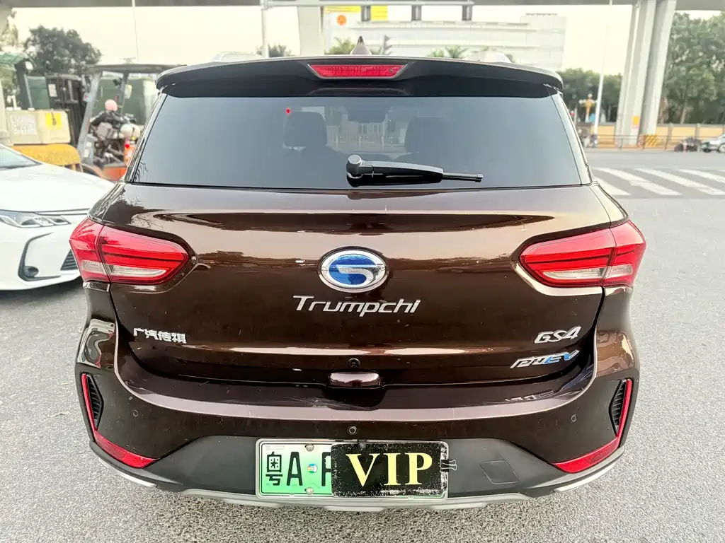 GAC TRUMPCHI GS4 NEW ENERGY