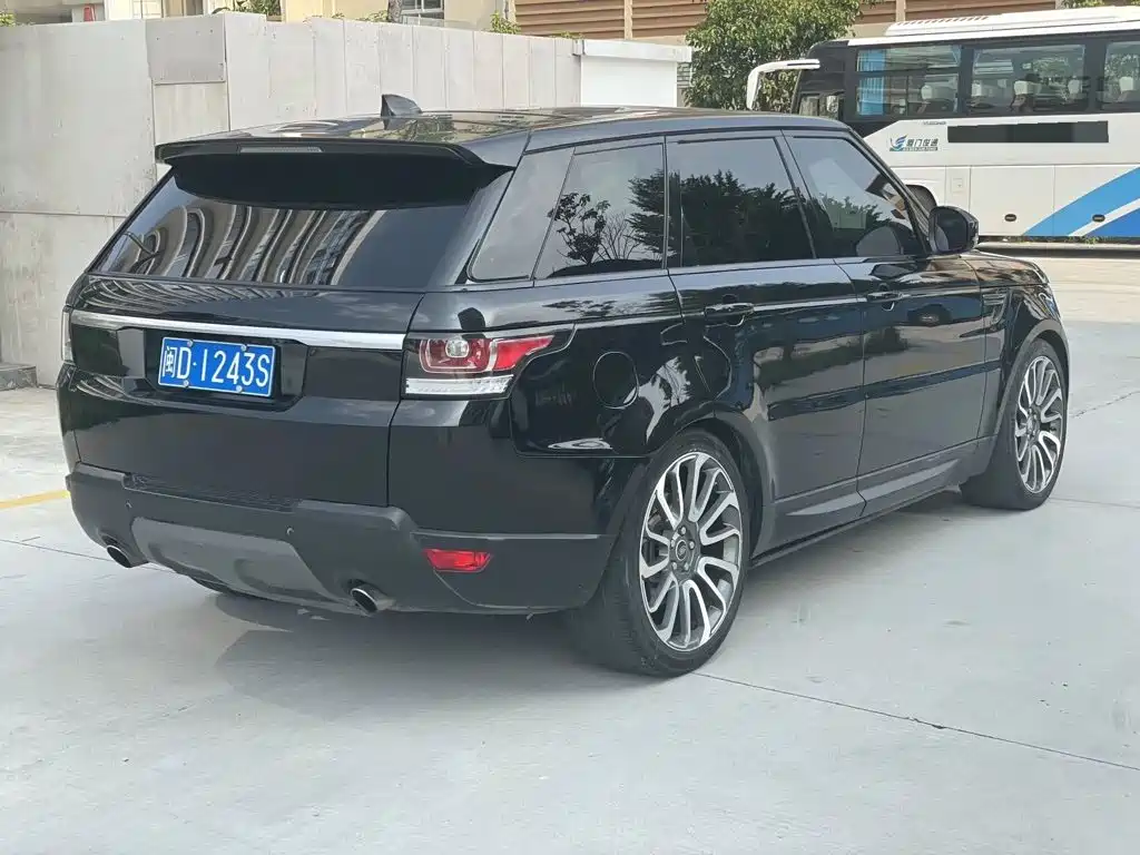 Land Rover Sport — миниатюра 4