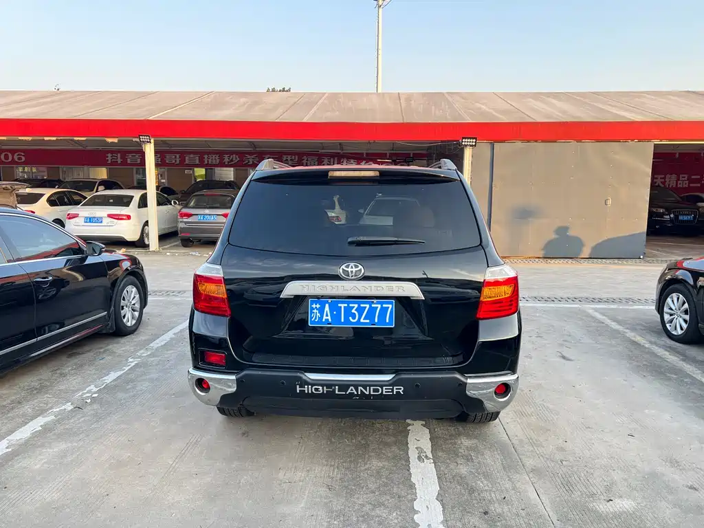 Toyota Highlander — миниатюра 18