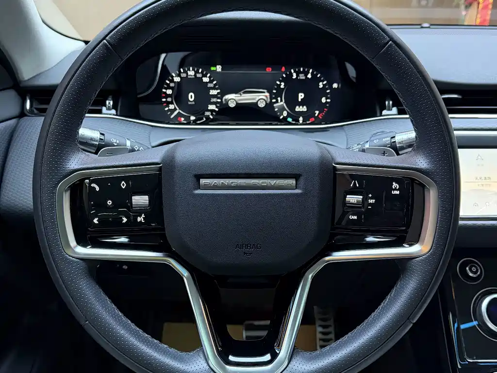 Land Rover Evoque — миниатюра 6