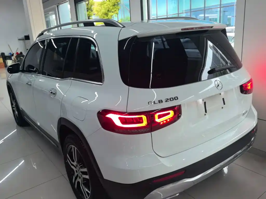 Mercedes-Benz GLB — миниатюра 5