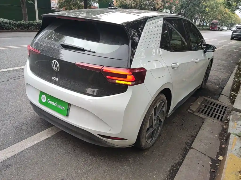 Volkswagen ID.3 — миниатюра 7