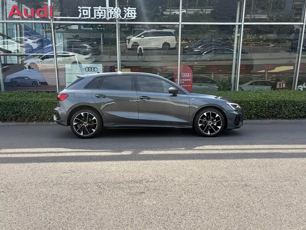 Audi A3 — миниатюра 3